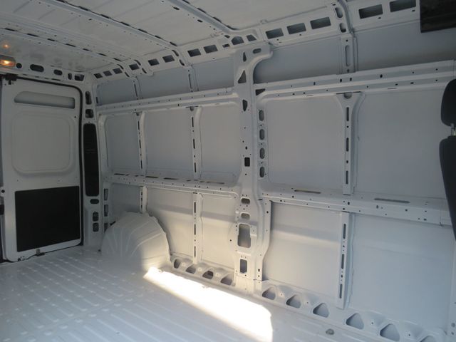 2026 Ram 2500  Tradesman High Roof - 23067508 - 11