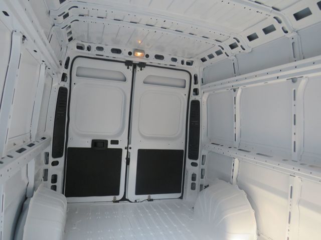 2026 Ram 2500  Tradesman High Roof - 23067508 - 12