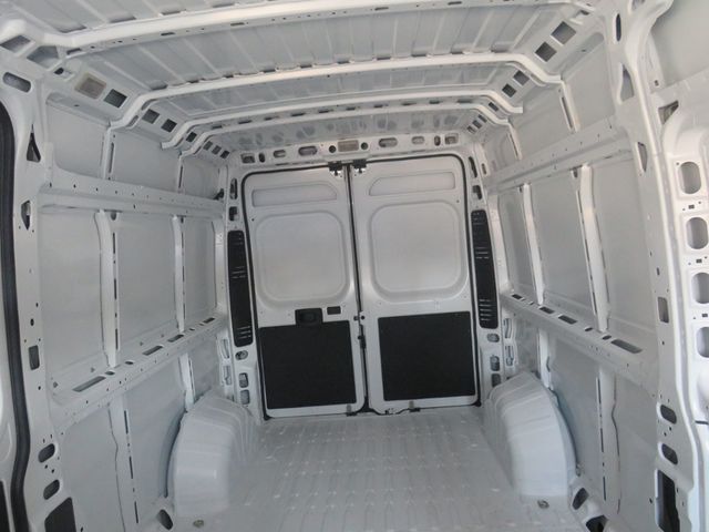 2026 Ram 2500 Tradesman High Roof - 23083386 - 12