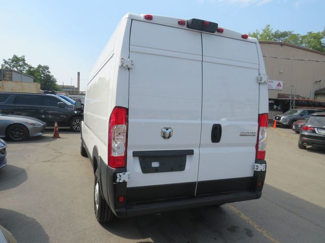 2026 Ram 2500 Tradesman High Roof - 23083386 - 3