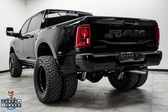 2026 Ram 3500 Laramie - 22998382 - 10