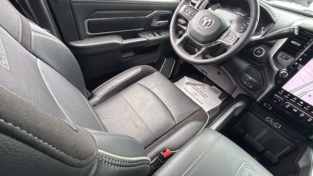 2026 Ram 3500 Laramie - 23046908 - 13