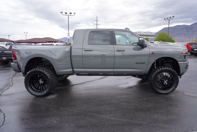 2026 Ram 3500 LARAMIE NIGHT EDITION - 23011969 - 14