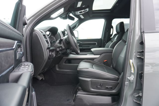 2026 Ram 3500 LARAMIE NIGHT EDITION - 23011969 - 22