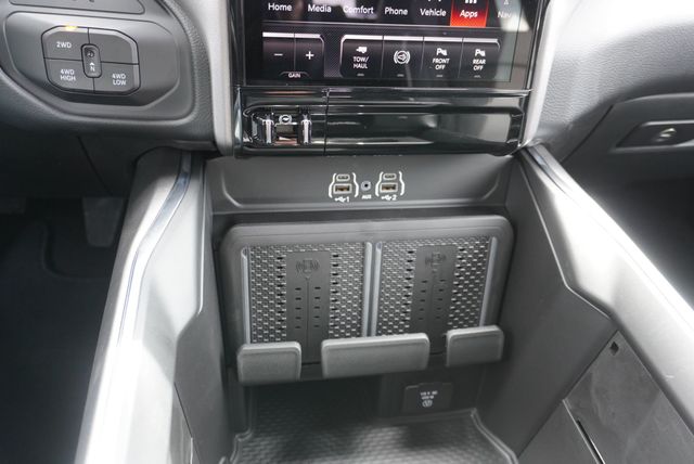 2026 Ram 3500 LARAMIE NIGHT EDITION - 23011969 - 49