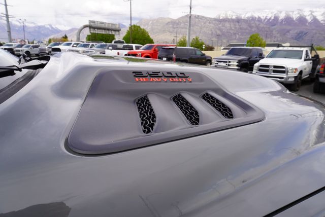 2026 Ram 3500 LARAMIE NIGHT EDITION - 23012972 - 19