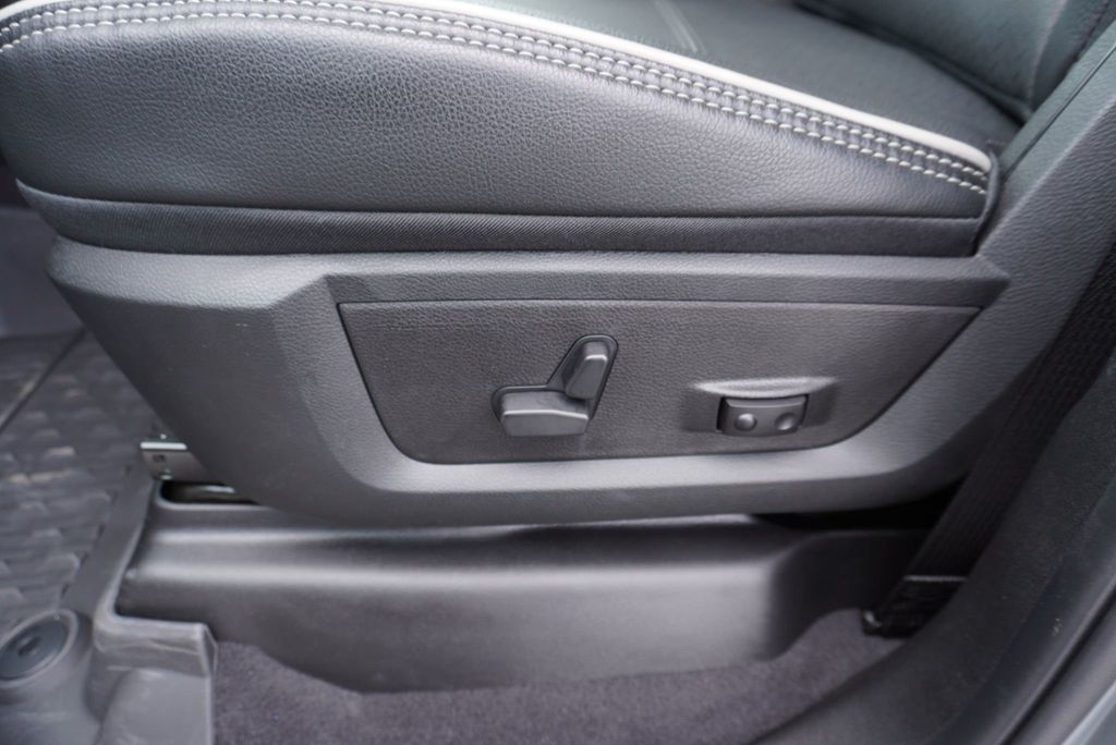 2026 Ram 3500 LARAMIE NIGHT EDITION - 23012972 - 29