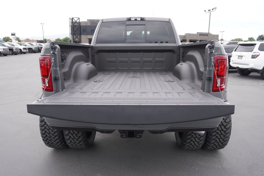 2026 Ram 3500 LARAMIE NIGHT EDITION - 23038222 - 11