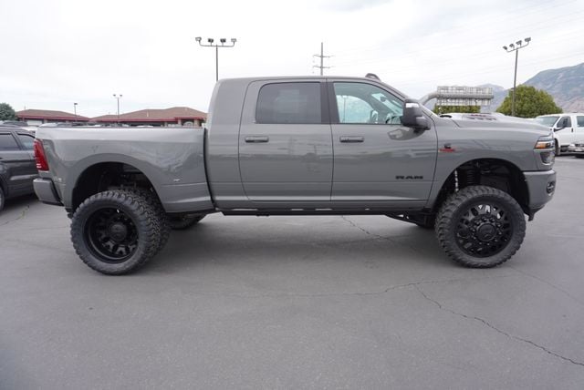 2026 Ram 3500 LARAMIE NIGHT EDITION - 23038222 - 14