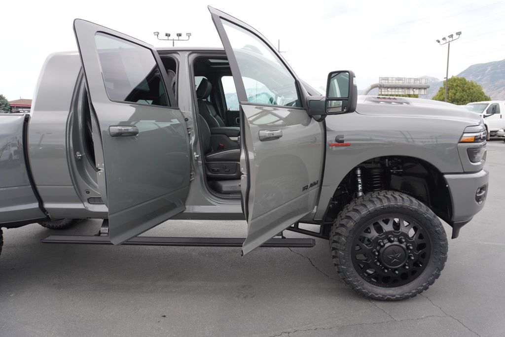 2026 Ram 3500 LARAMIE NIGHT EDITION - 23038222 - 30
