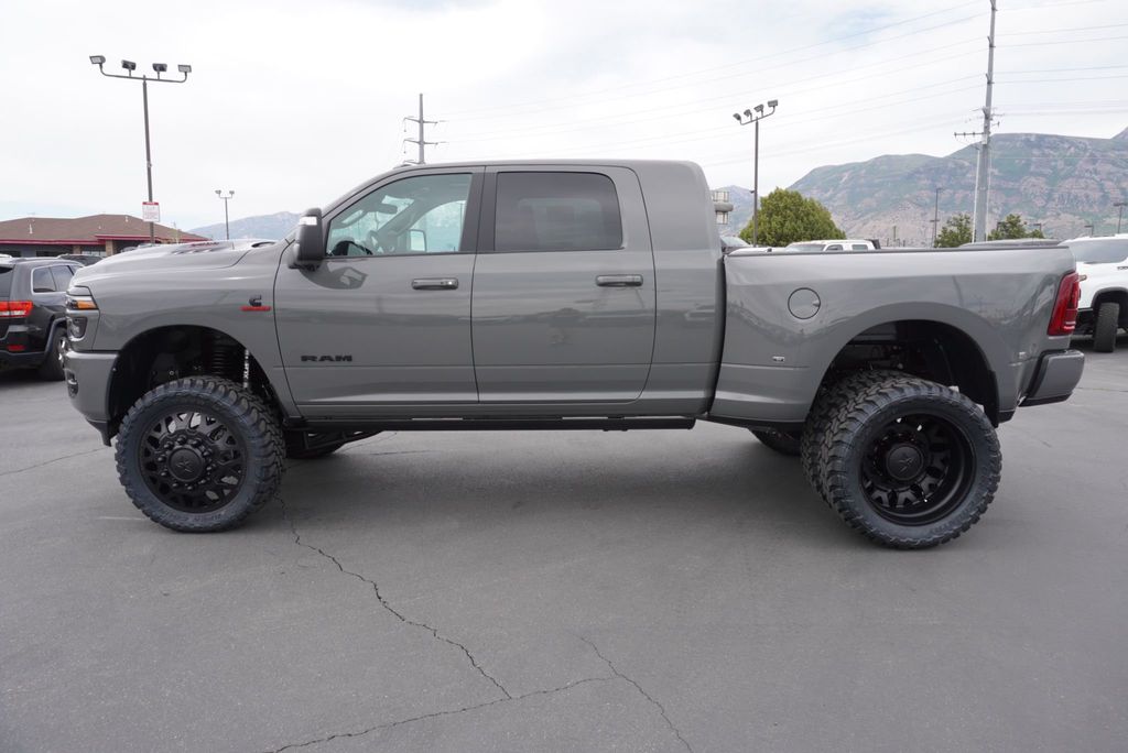 2026 Ram 3500 LARAMIE NIGHT EDITION - 23038222 - 8
