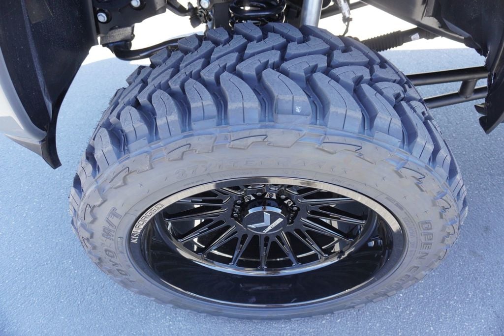 2026 Ram 3500 LARAMIE NIGHT EDITION - 23042211 - 17