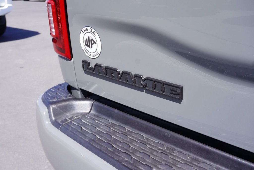 2026 Ram 3500 LARAMIE NIGHT EDITION - 23042211 - 25