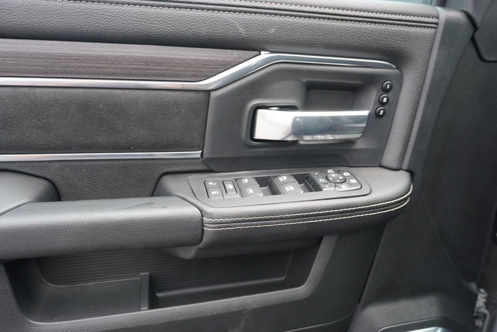 2026 Ram 3500 LARAMIE NIGHT EDITION - 23064459 - 33