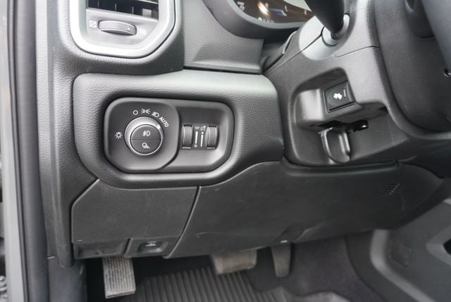 2026 Ram 3500 LARAMIE NIGHT EDITION - 23064459 - 35