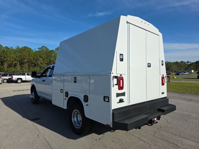 2026 Ram 3500 Chassis Cab Tradesman 4WD Crew Cab 60" CA 172.4" WB - 22946071 - 1