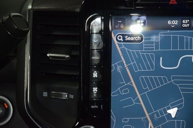 2026 Ram 4500 Chassis Cab 4500 CREW 4X4 BIG HORN LARAMIE * CUMMINS * 9' CM FLATBED  - 22948029 - 26