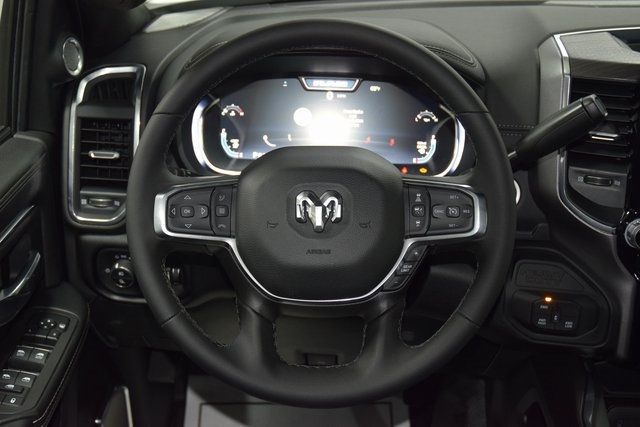 2026 Ram 4500 Chassis Cab 4500 CREW 4X4 BIG HORN LARAMIE * CUMMINS * 9' CM FLATBED  - 22948029 - 34