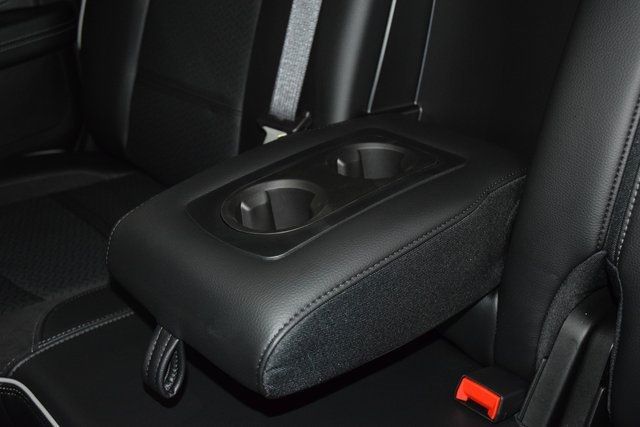 2026 Ram 4500 Chassis Cab 4500 CREW 4X4 BIG HORN LARAMIE * CUMMINS * 9' CM FLATBED  - 22948029 - 42