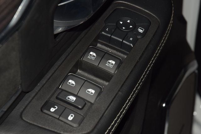 2026 Ram 4500 Chassis Cab 4500 CREW 4X4 BIG HORN LARAMIE * CUMMINS * 9' CM FLATBED  - 22948029 - 46