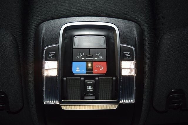 2026 Ram 4500 Chassis Cab 4500 CREW 4X4 BIG HORN LARAMIE * CUMMINS * 9' CM FLATBED  - 22948029 - 48