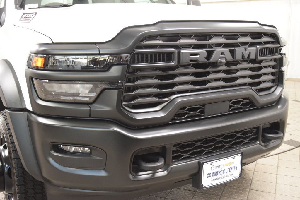 2026 Ram 4500 Chassis Cab 4500 CREW 4X4 * CUMMINS * NEW 9' READING UTILITY - 23090544 - 6