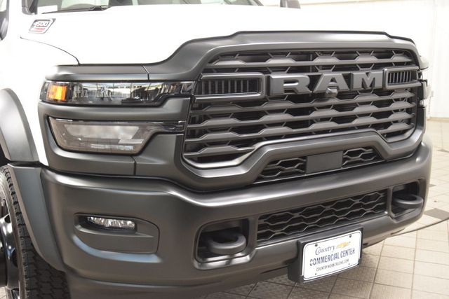 2026 Ram 4500 Chassis Cab 4500 CREW 4X4 * CUMMINS * NEW 9' READING UTILITY - 23090544 - 6