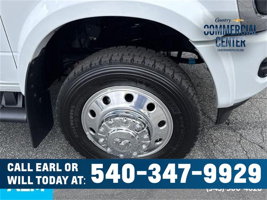 2026 Ram 4500 Chassis Cab Tradesman 4x4 Crew Cab 60" CA 173.4" WB - 22948029 - 5