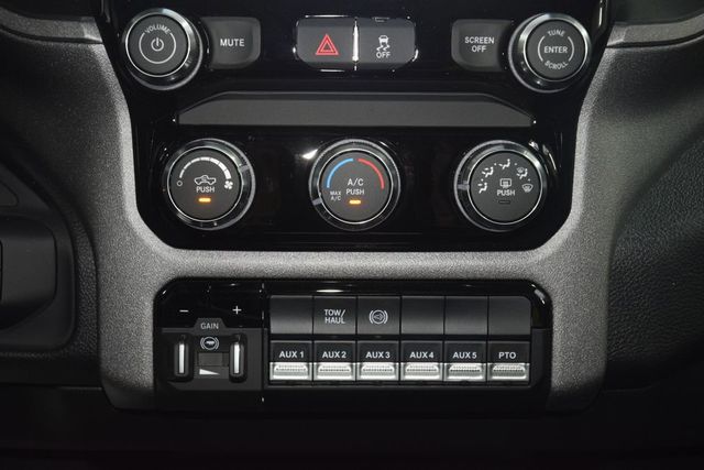 2026 Ram 5500 Chassis Cab 5500 CREW 4X4 * CUMMINS * NEW 12' PJ'S LANDSCAPE DUMP - 23036987 - 20