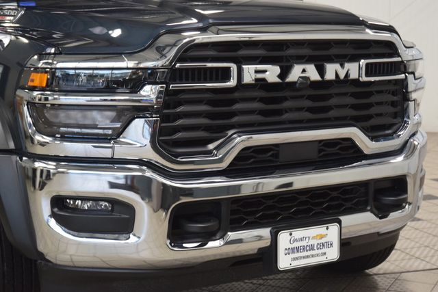 2026 Ram 5500 Chassis Cab 5500 CREW 4X4 * CUMMINS * NEW PJ'S CONCRETE BODY  - 23067823 - 6