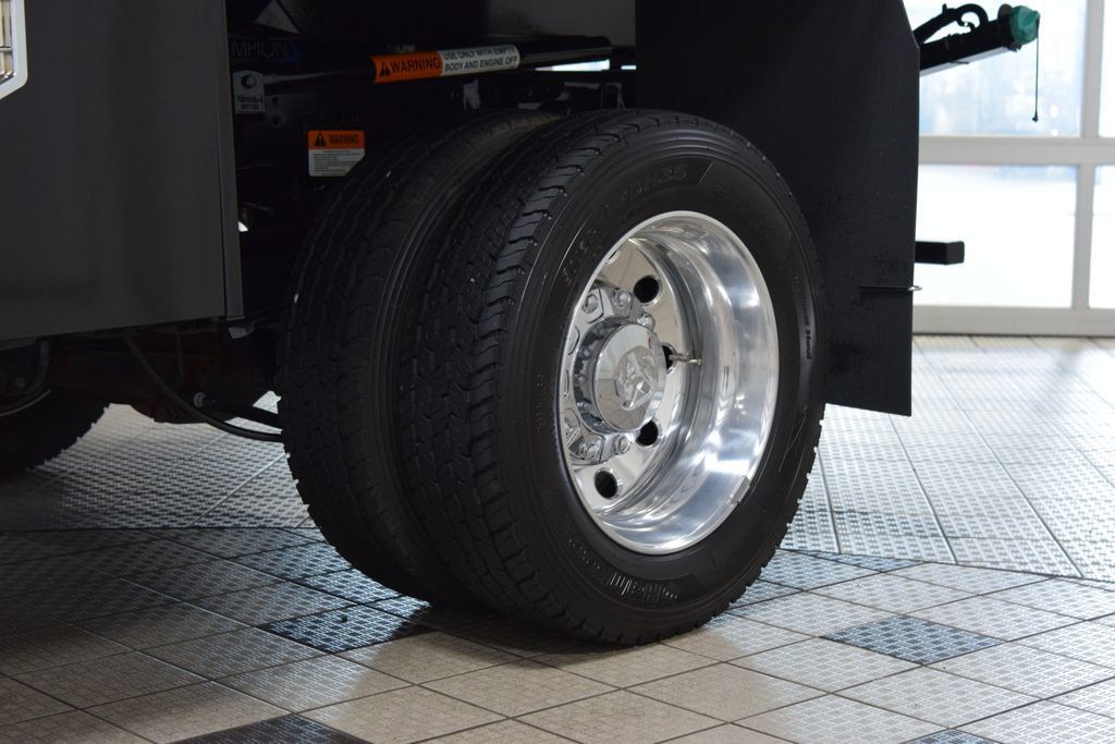 2026 Ram 5500 Chassis Cab Tradesman 4x4 Crew Cab 84" CA 197.4" WB - 23058576 - 16