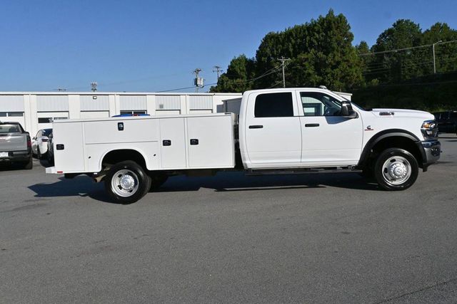 2026 Ram 5500 Chassis Cab Tradesman 4x4 Crew Cab 84" CA 197.4" WB - 23094644 - 6