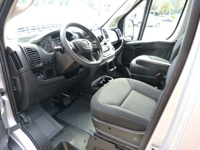 Photo 28
