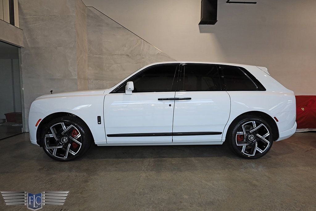 2026 Rolls-Royce Cullinan Black Badge Sport Utility - 23031080 - 1