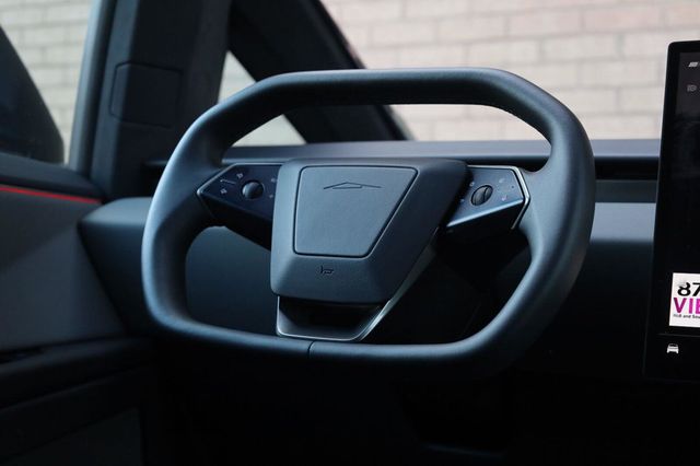 2026 Tesla Cybertruck Premium - 23084145 - 32