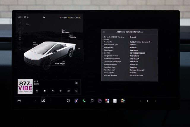 2026 Tesla Cybertruck Premium - 23084145 - 48