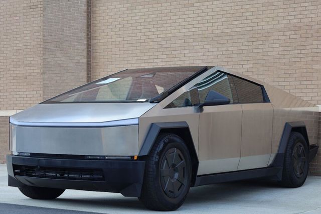 2026 Tesla Cybertruck Premium - 23084145 - 6