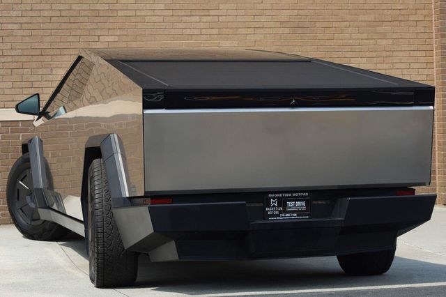 2026 Tesla Cybertruck Premium - 23084145 - 8