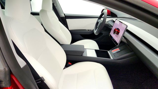 2026 Tesla Model 3 Long Range RWD w/ White & Black Premium Interior - 23081831 - 25