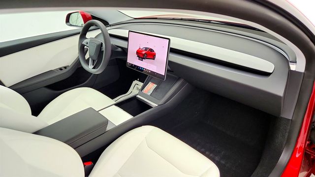 2026 Tesla Model 3 Long Range RWD w/ White & Black Premium Interior - 23081831 - 26