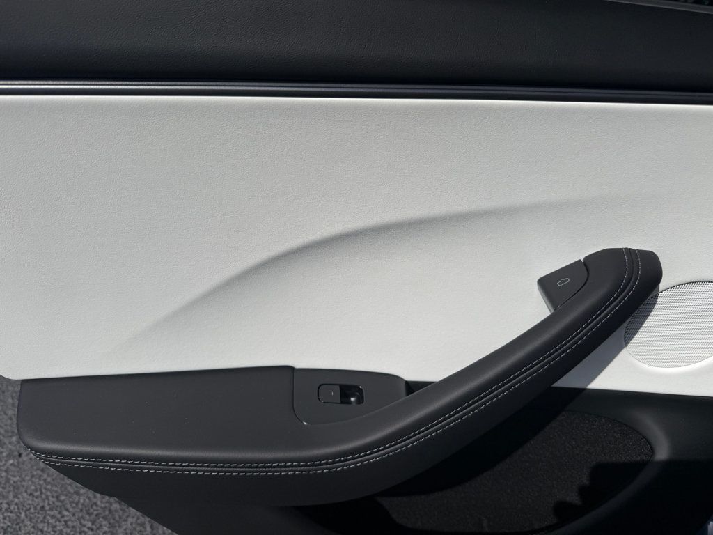 2026 Tesla Model 3 Performance AWD - 23055450 - 22