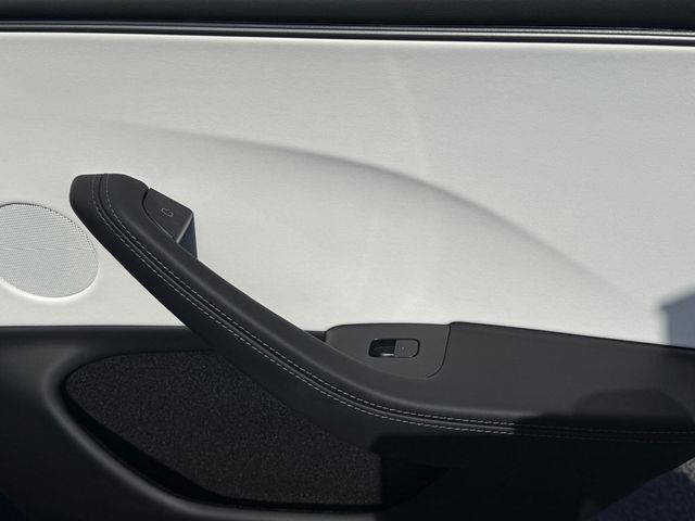 2026 Tesla Model 3 Performance AWD - 23055450 - 29