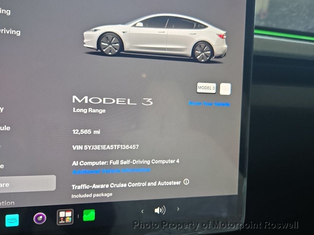 Tesla Model 3 Premium RWD photo 3