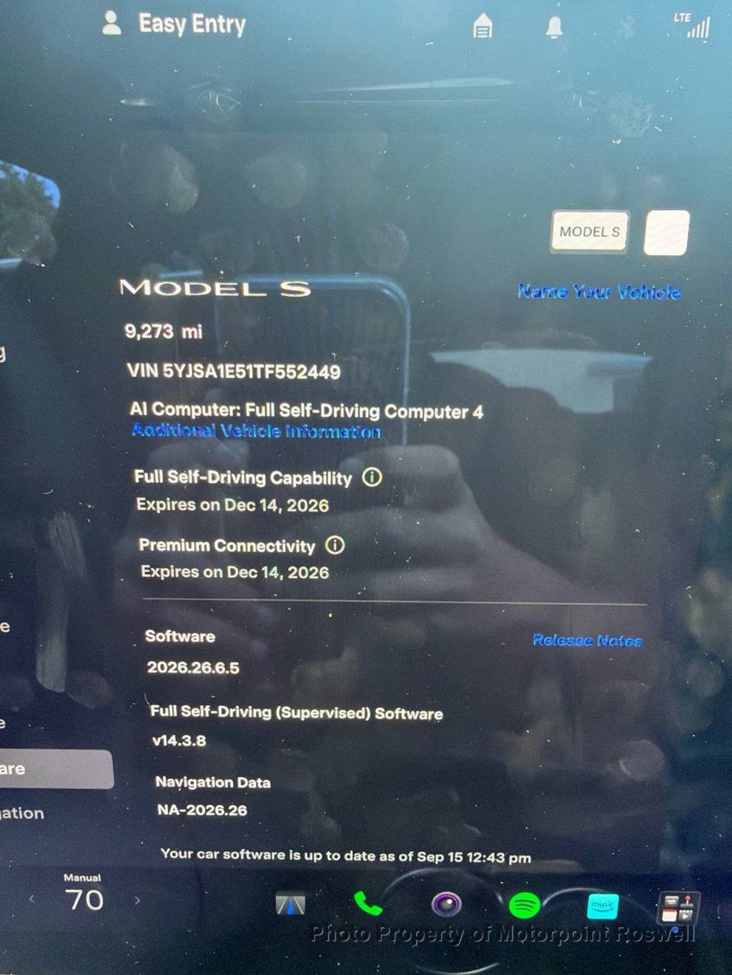 Tesla Model S AWD photo 2
