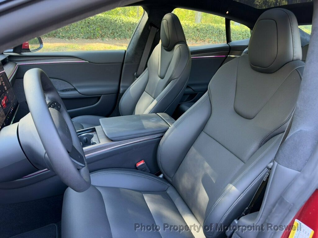 Tesla Model S photo 10