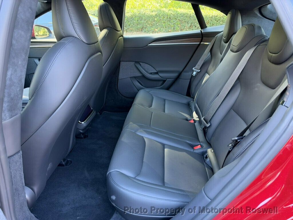 Tesla Model S photo 17