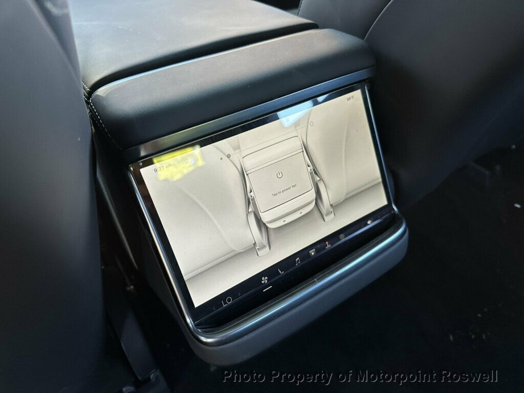 Tesla Model S photo 16
