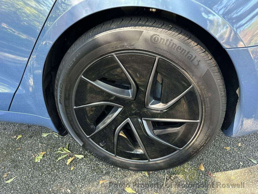 Tesla Model S photo 27