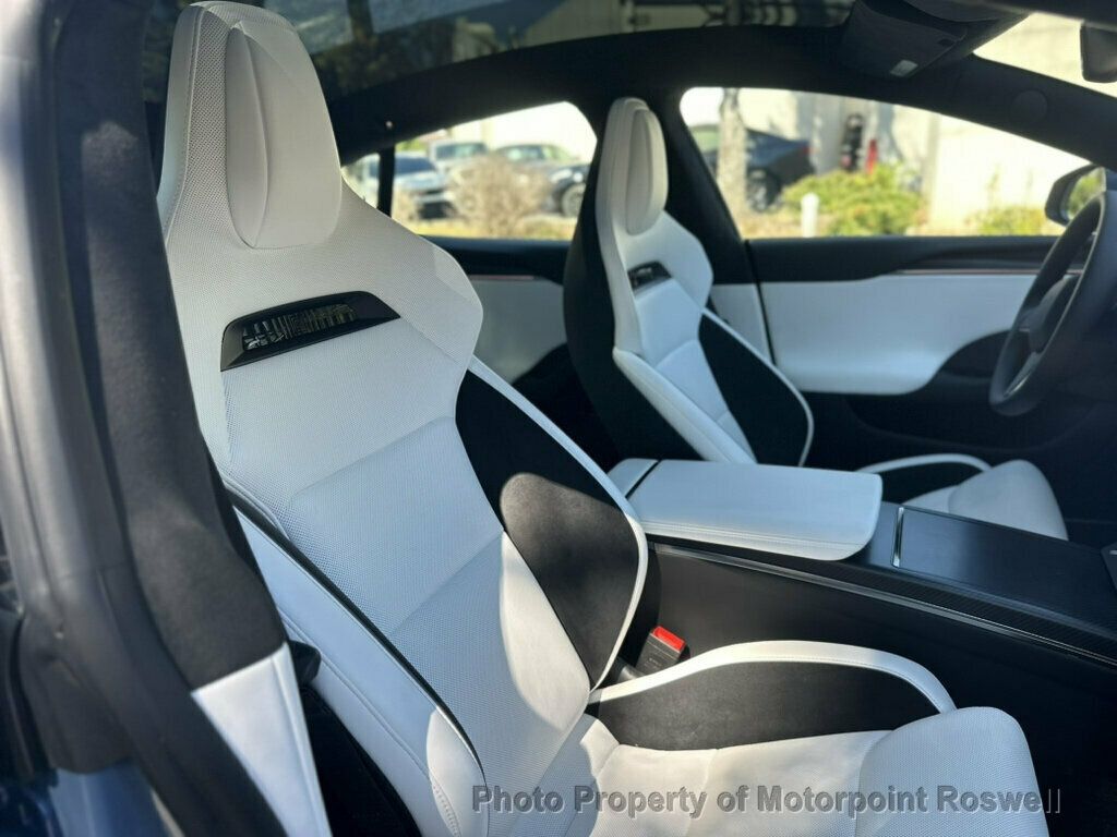 Tesla Model S photo 26