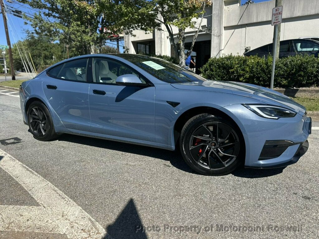 Tesla Model S photo 3